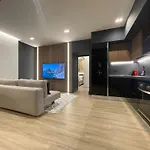 Garibaldi 1 Ground Floor 1br Apartment, Old Town Appartement *