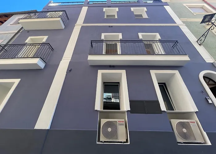 Luxury Renovated Ground Floor 1br - Of The - Historical Centre * Olbia