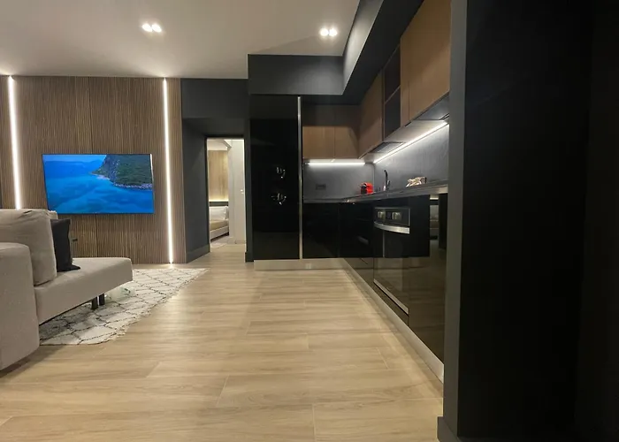 Apartman Luxury Renovated Ground Floor 1br - Of The - Historical Centre Olbia