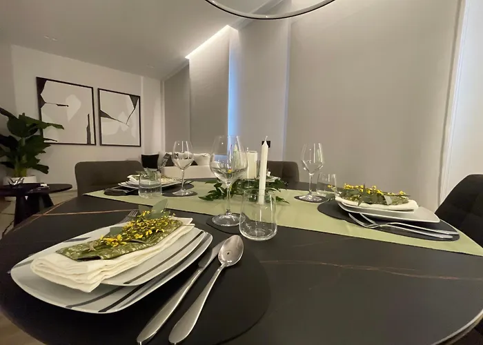 Luxury Renovated Ground Floor 1br - Of The - Historical Centre Apartman *