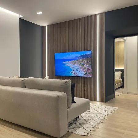 Appartamento Luxury Renovated Ground Floor 1br - Of The - Historical Centre Olbia