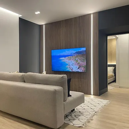 Apartment Luxury Renovated Ground Floor 1br - Of The - Historical Centre Olbia