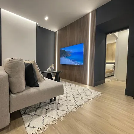 Luxury Renovated Ground Floor 1br - Of The - Historical Centre 公寓 奧爾比亞